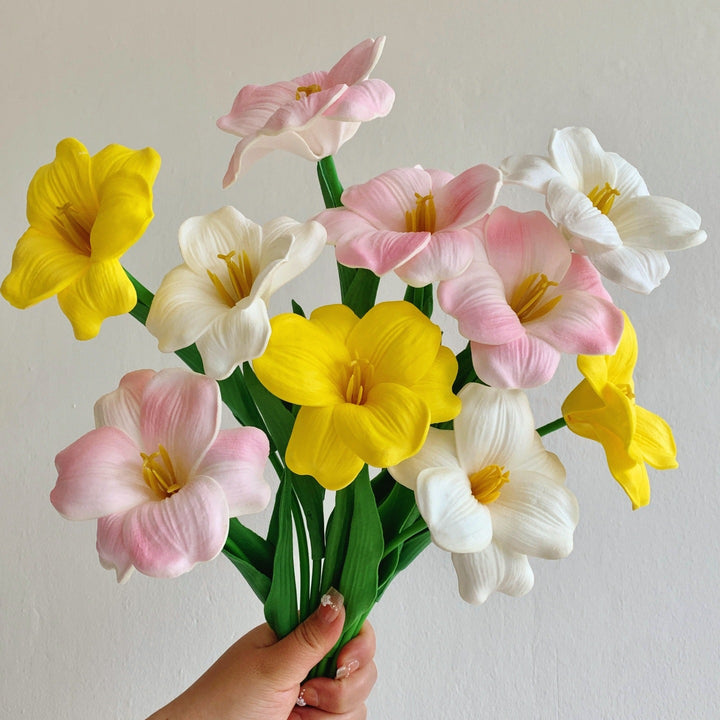 Decorative Artificial Lily Stem