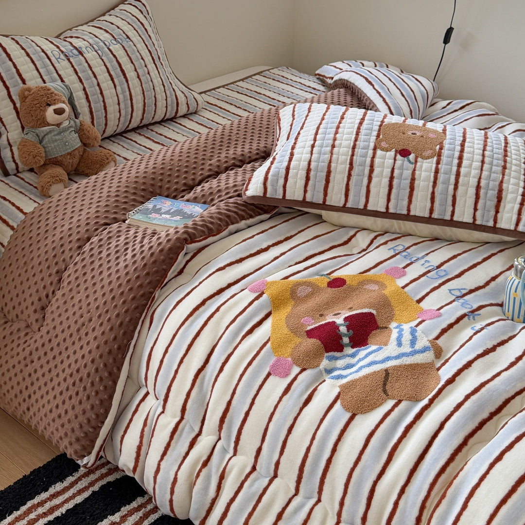 Dog-Themed Quilted Bedding Set