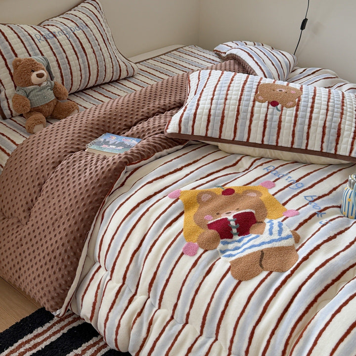 Dog-Themed Quilted Bedding Set