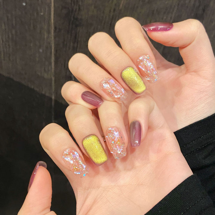Decorative Press-On Nail Art Set with Shimmering Gradient Design