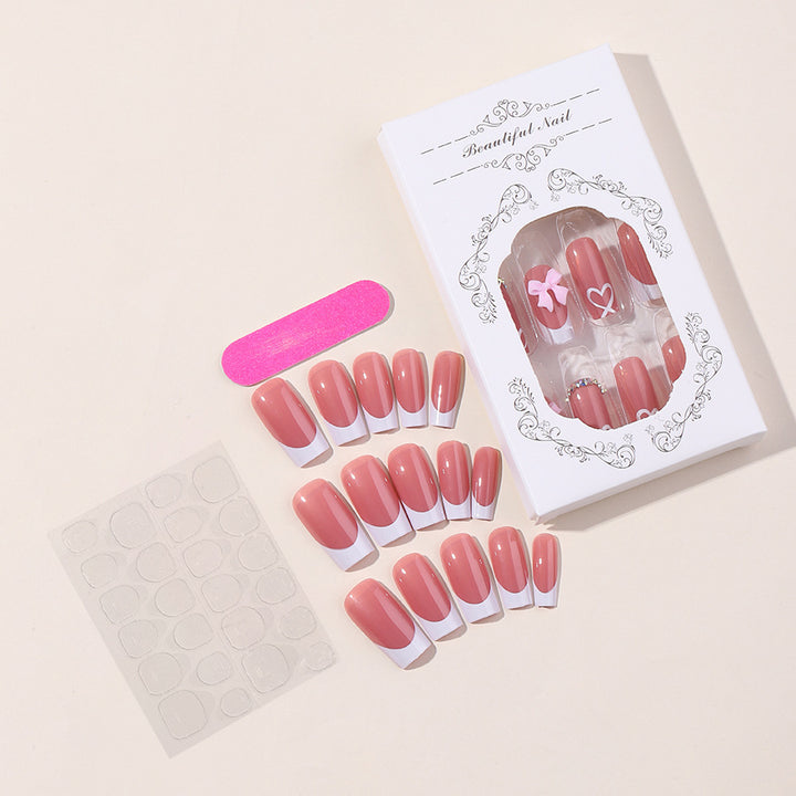 Artificial nail set with elegant design and detailed accents Bowlift