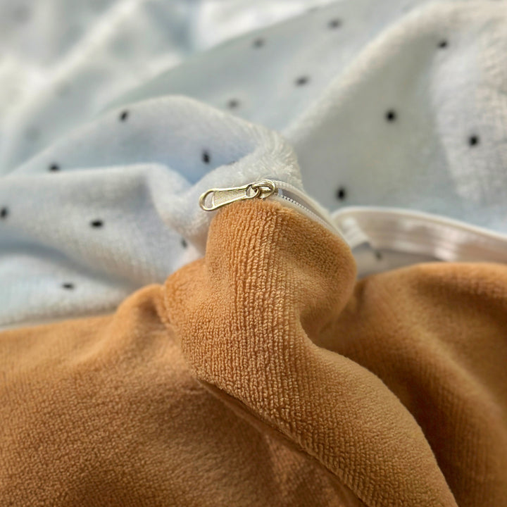 Playful Bow-Themed Plush Duvet Set