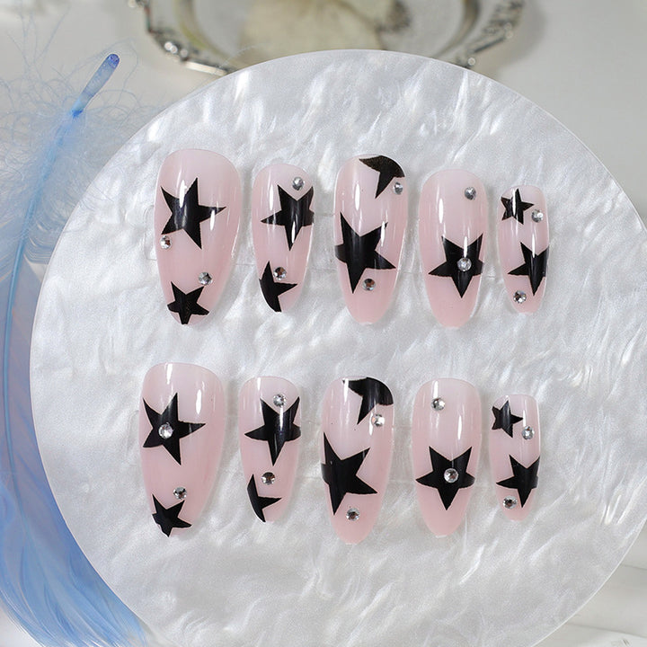 Nail art set with glamorous stars and sparkling accents Bowlift