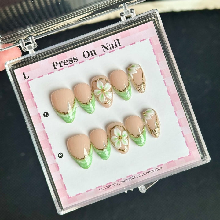 Floral Art Press-On Nail Set