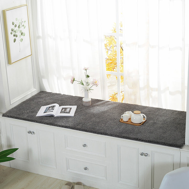 Elegant Soft Microfiber Decorative Table Runner for Home