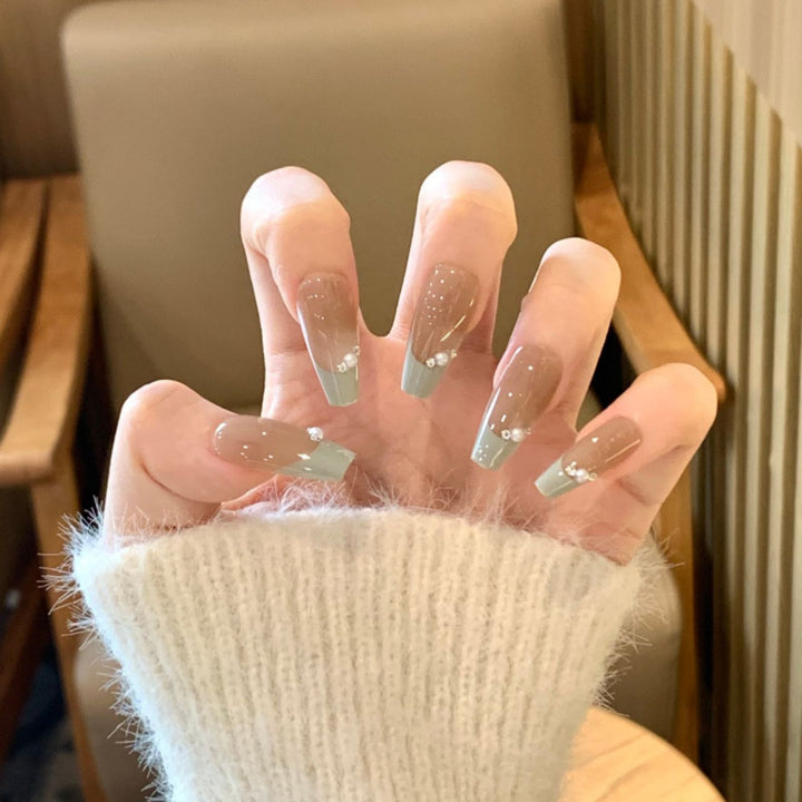 Unique Artistic Press-On Nail Set
