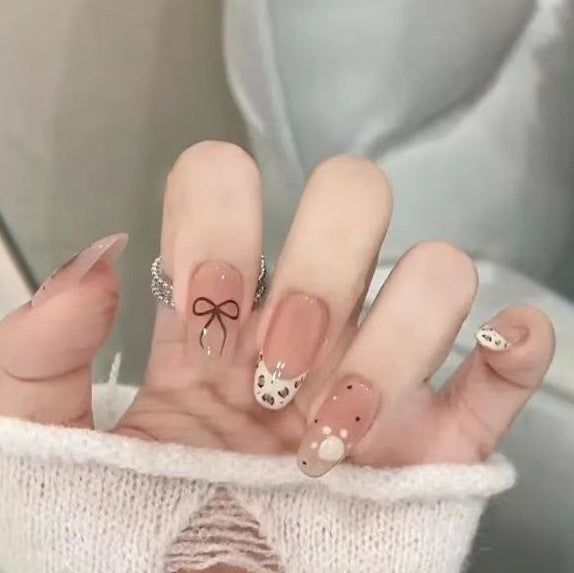 Artistic Cat and Dog Themed Nail Art Extensions Bowlift