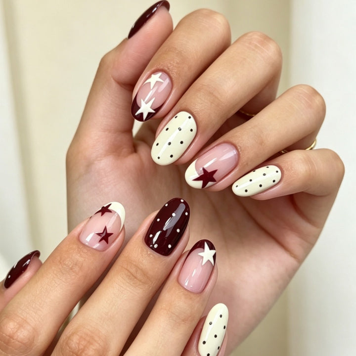 Artistic Star-Embellished Nail Art Extensions