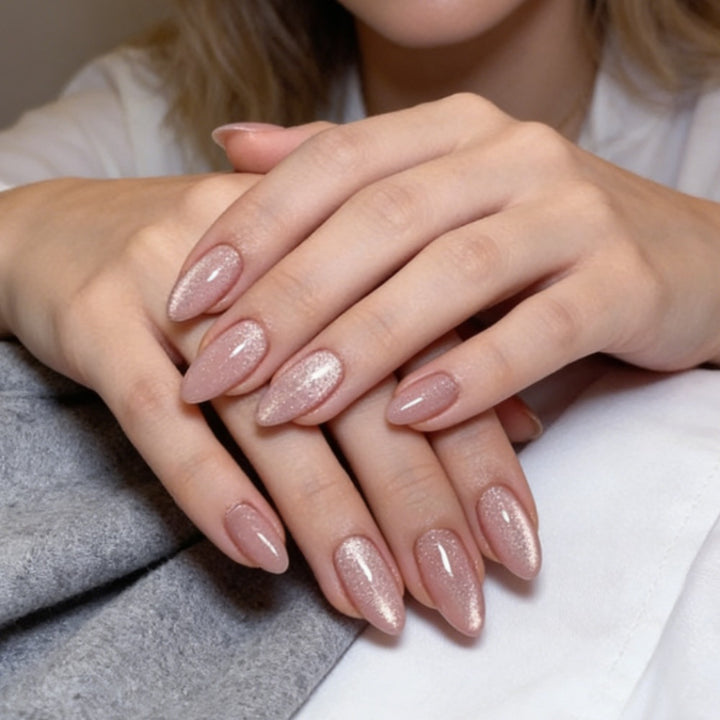 Glamorous Stiletto Press-On Nails with Glitter Finish Bowlift