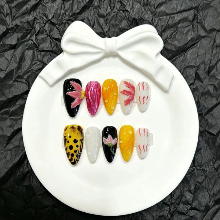 Artistic Floral Themed Press-On Nails