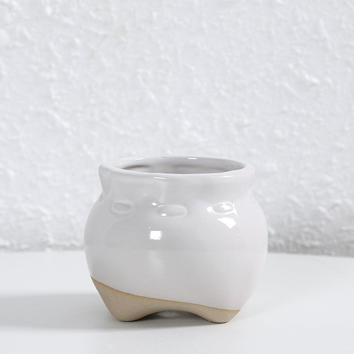 Contemporary Curved Ceramic Vase Bowlift