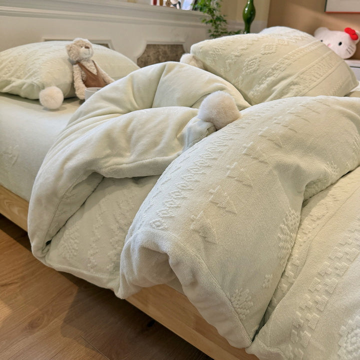 Plush Pom-Pom Microplush Comforter Set with Jacquard Snowflake Texture