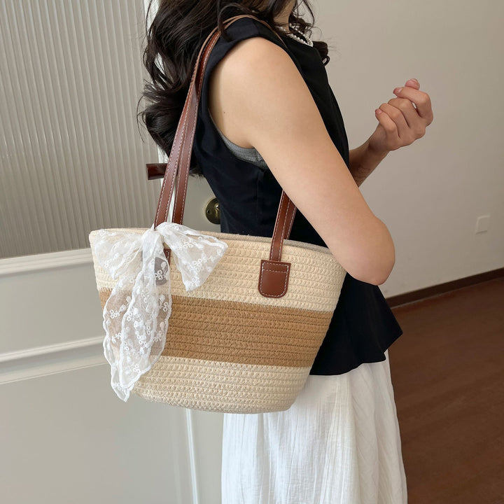 Elegant Summer Straw Tote