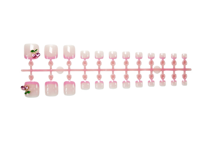 Nail art set with elegant flower decorations Bowlift