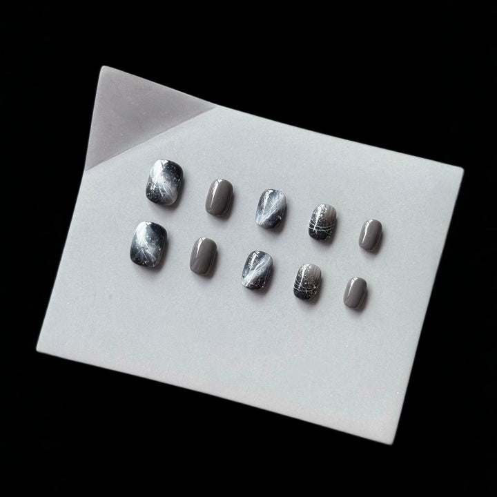 Elegant Marble Effect Press-On Nails
