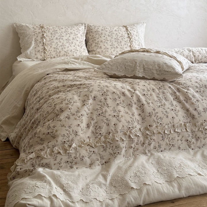 Ruffled Floral Linen-Cotton Duvet Cover Set with Lace Trim