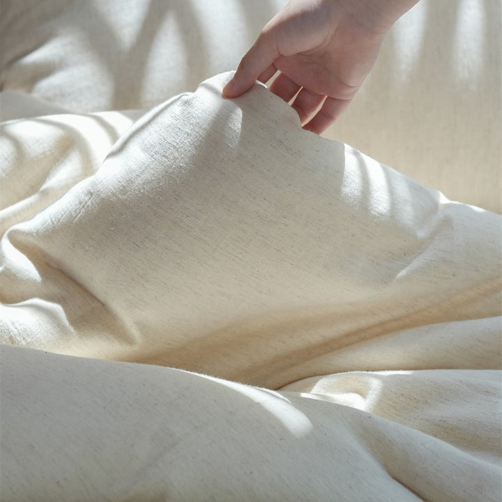 Lightly quilted duvet and pillow set in linen look