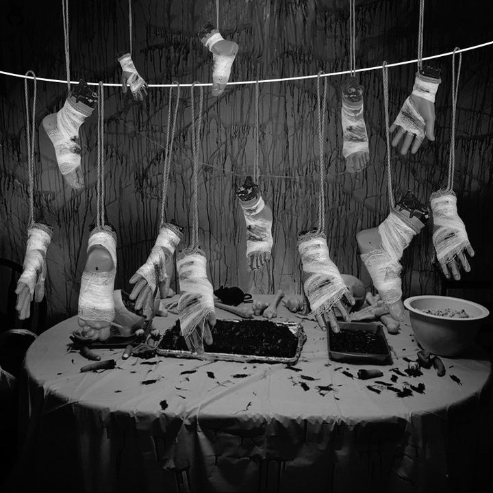 Decorative Suspended Horror Hand Props Bowlift