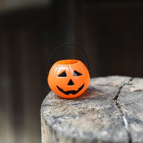 Halloween Treat Bucket Bowlift