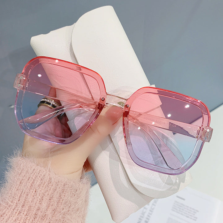 Women elegant oversized glasses Bowlift
