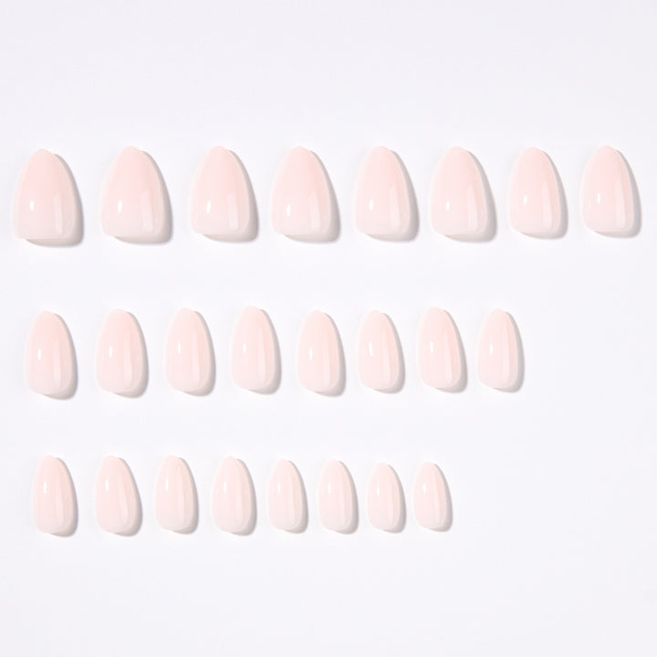 Elegant Stiletto Nails in High-Quality Gel Finish Bowlift
