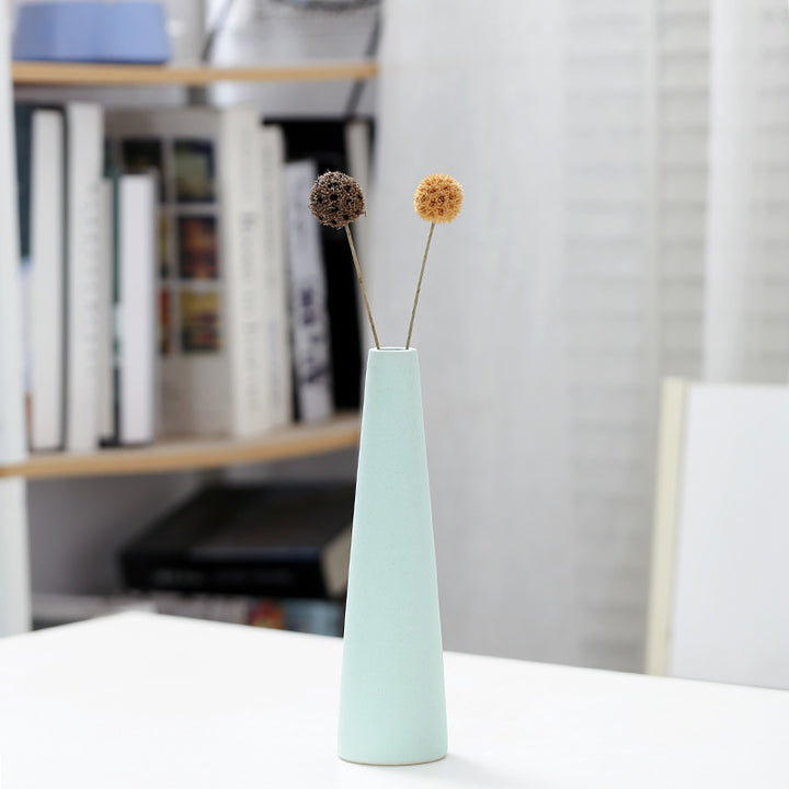 Elegant Sculptural Ceramic Vase Bowlift