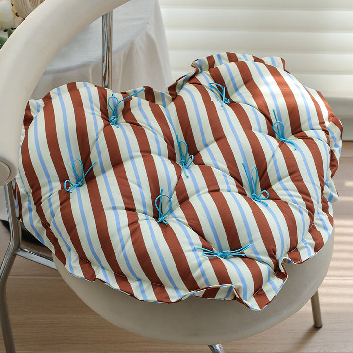 Heart-shaped floor cushion with quilted tufted upholstery and checkered satin cover Bowlift