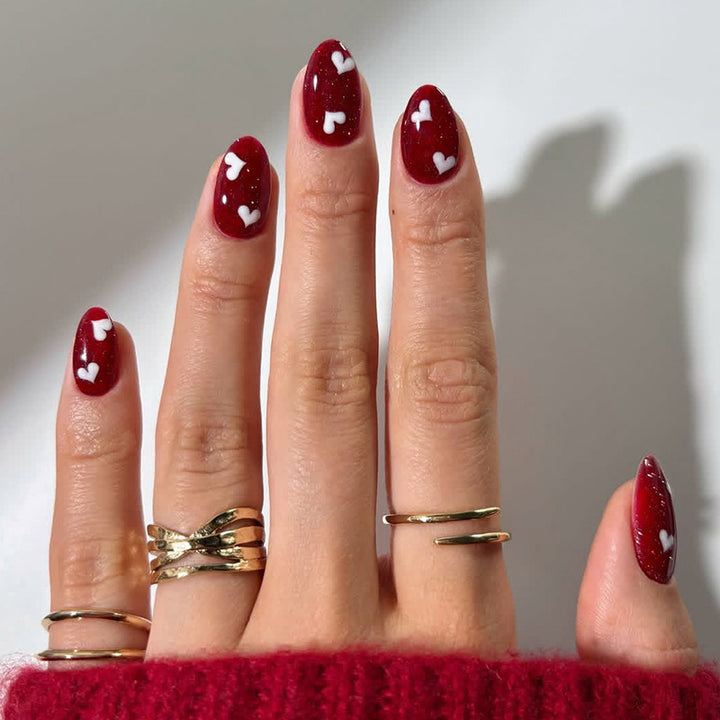 Artificial nail set with playful heart motifs Bowlift