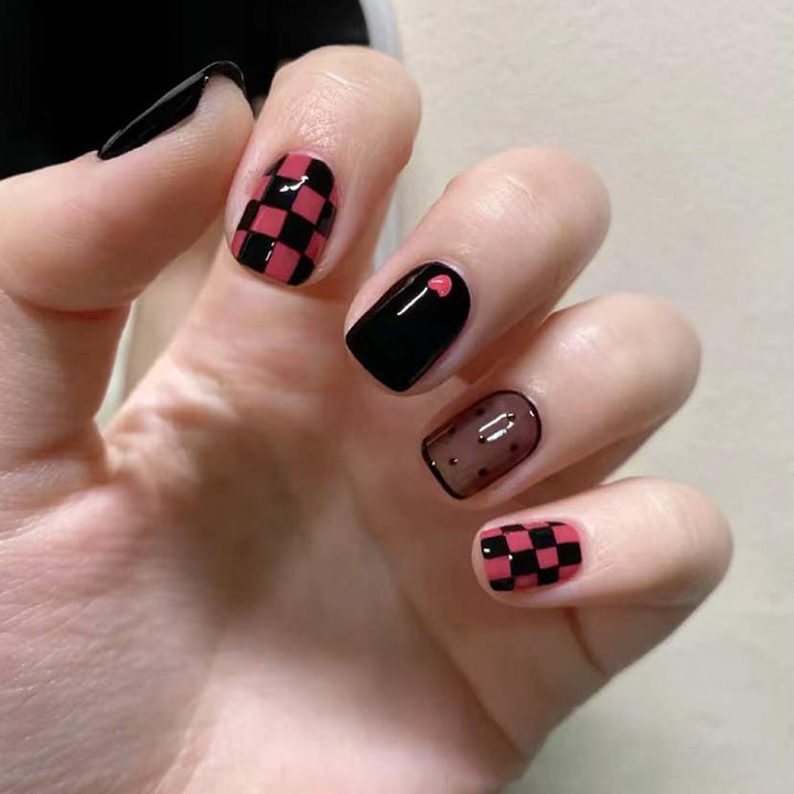 Festive Nail Art Press-Ons Bowlift