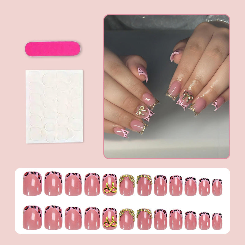 Art nail set with luxurious filigree decorations Bowlift