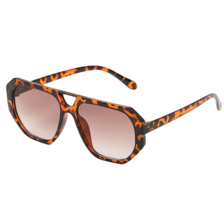 Women's eye-catching oversized sunglasses with unique frame Bowlift