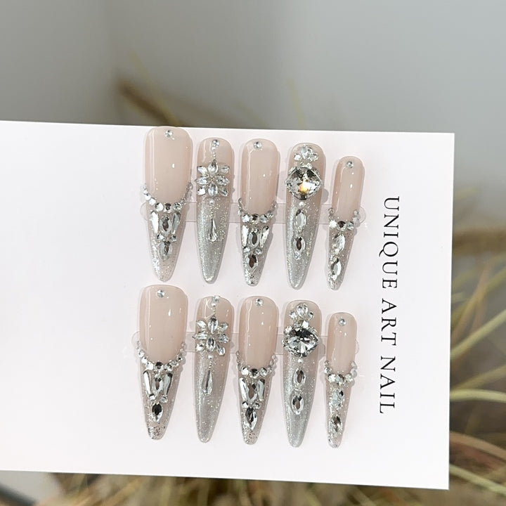 Glamorous Rhinestone-Embellished Press-On Nail Set