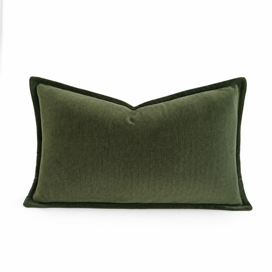 Decorative cushion with textured fabric