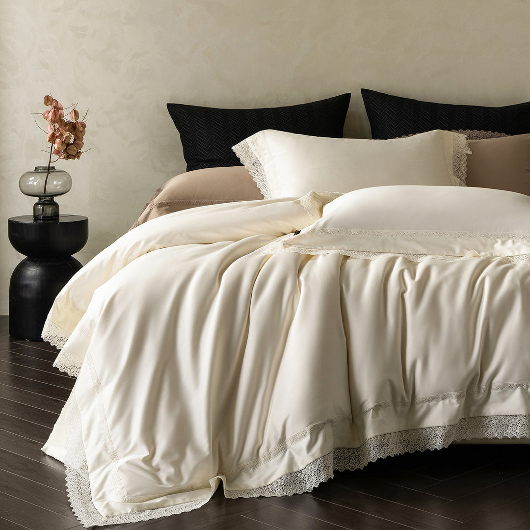 Noble cotton satin bedding set with fine lace trim and hotel closure