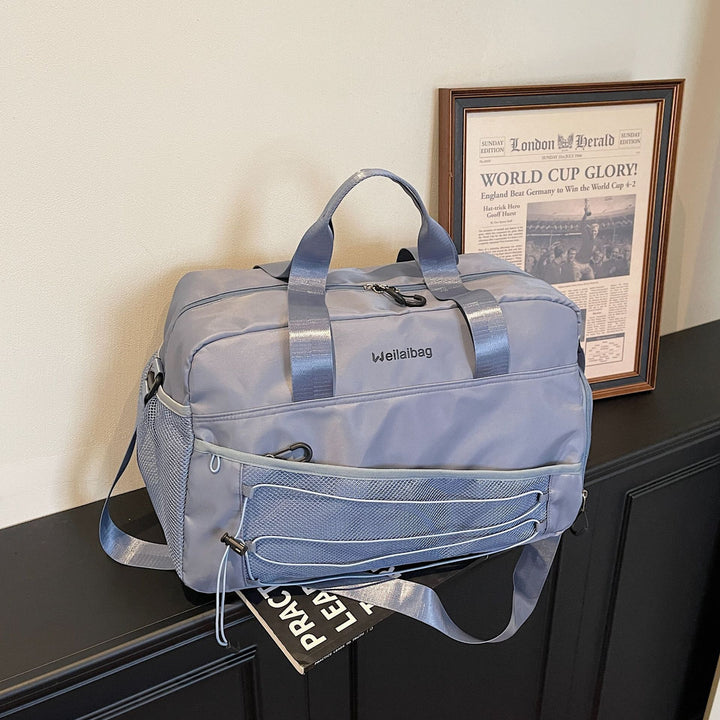 Versatile Multi-Compartment Travel Duffle Bag Bowlift