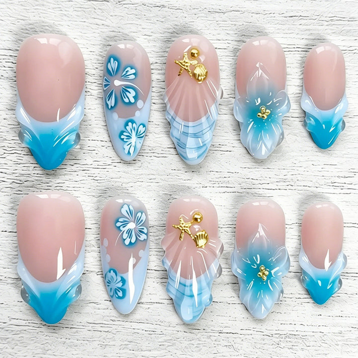 Fake nails set with elegant floral accents Bowlift