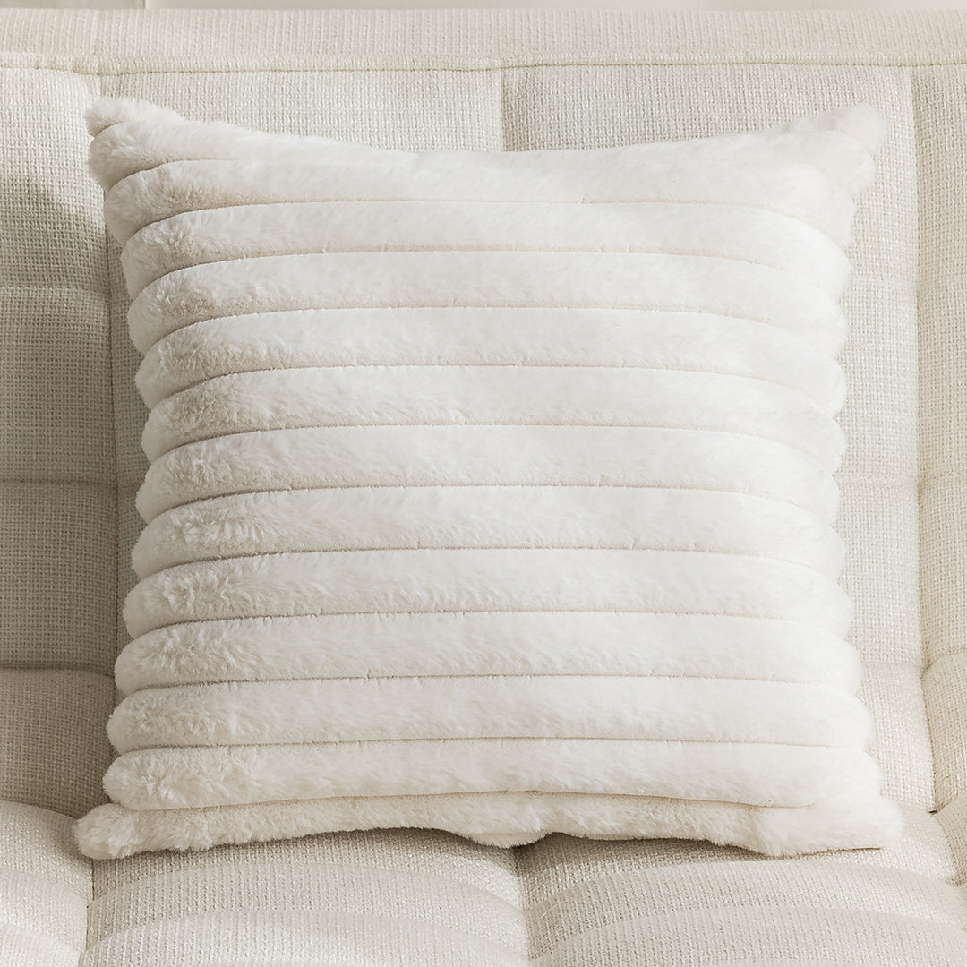 Decorative cushion with textured fabric