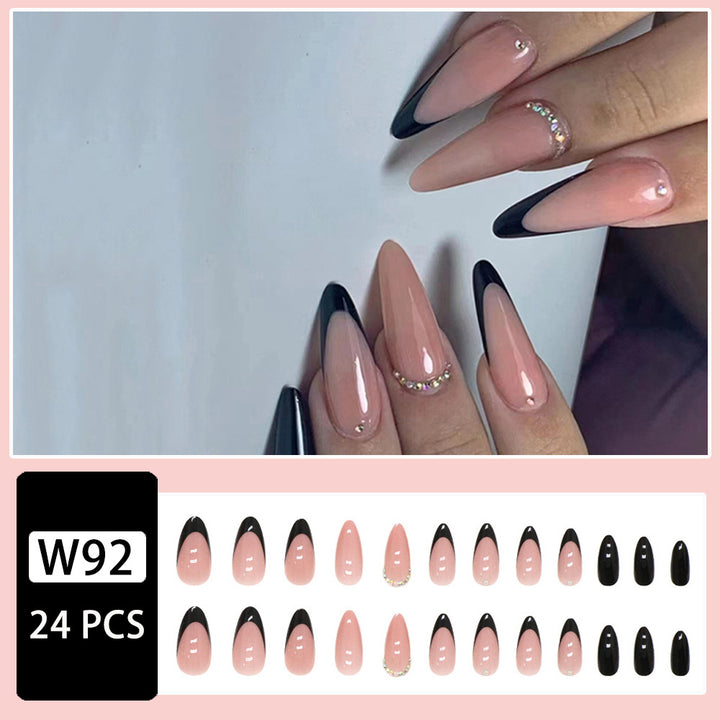 Artificial Nail Set with Glamorous Marbled Design Bowlift