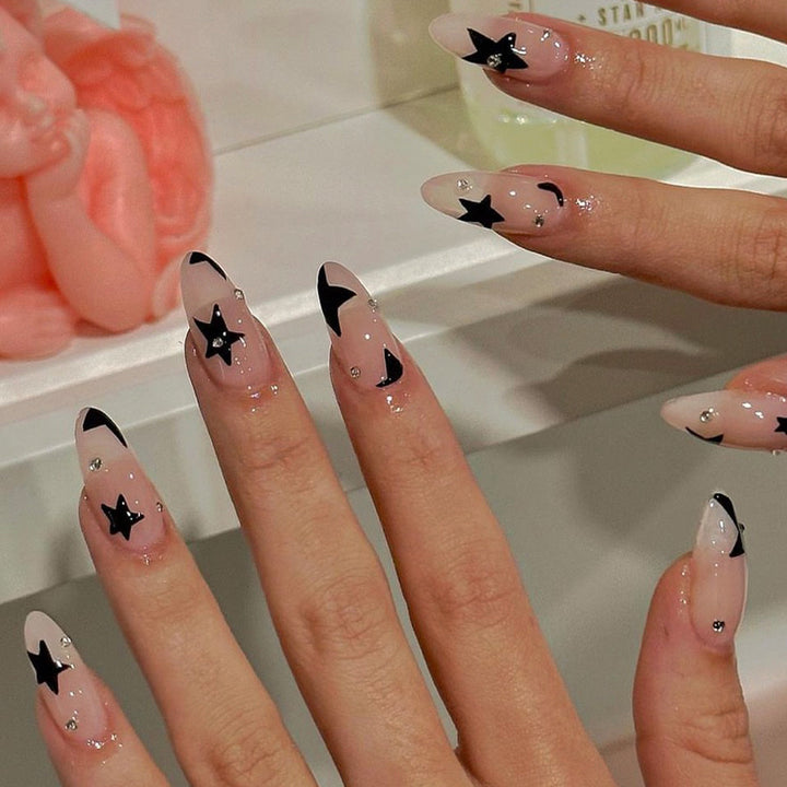Acrylic nail set with glamorous star designs and elegant lace designs Bowlift