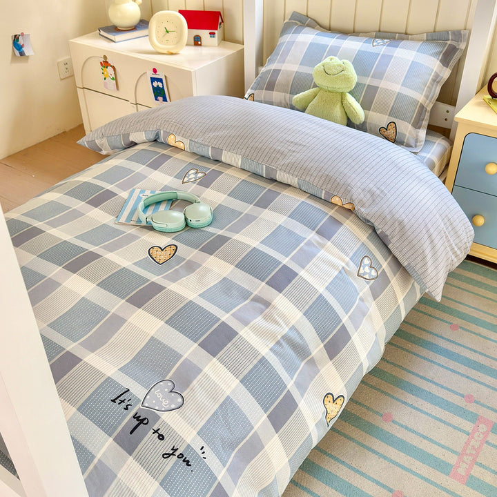 Cozy Checkered Duvet Cover Set
