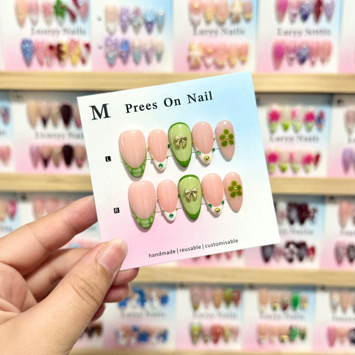 Handmade Floral Accent Press-On Nail Art Set