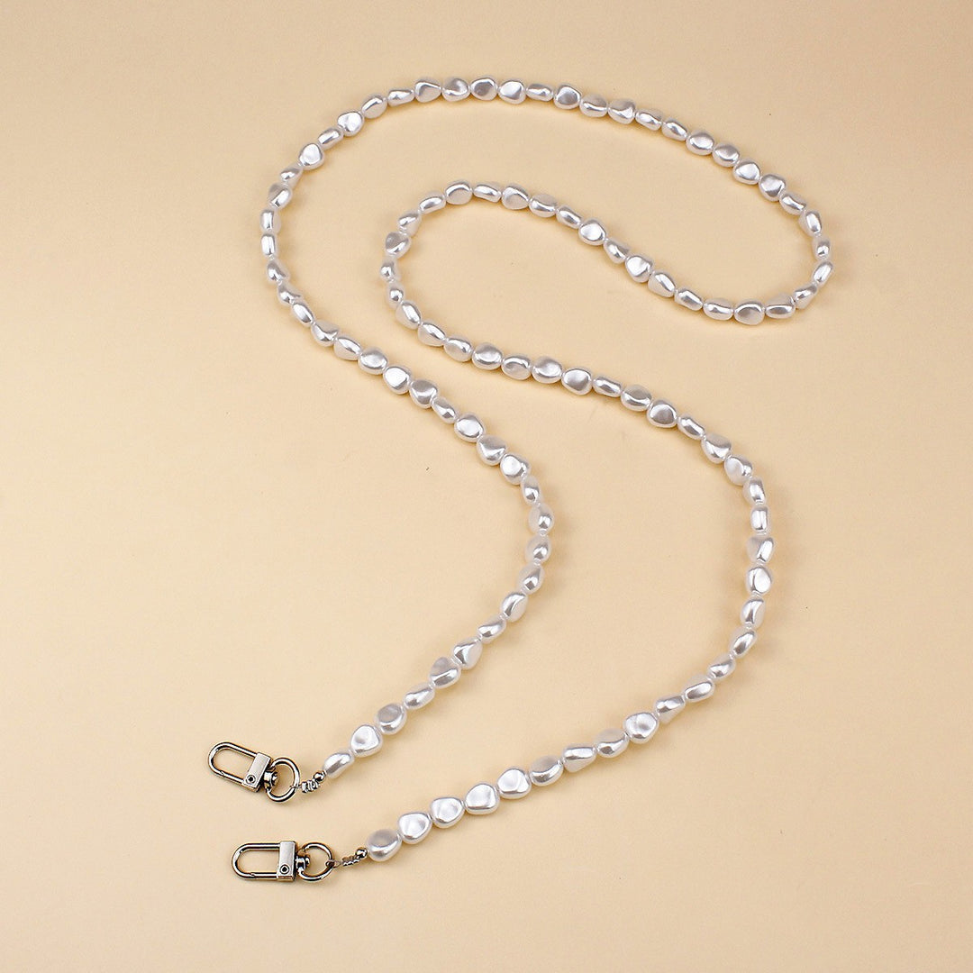 Elegant Beaded Eyewear Chain Bowlift