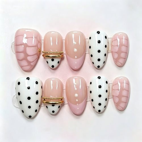 Chic Polka Dot Press-On Nail Set Bowlift