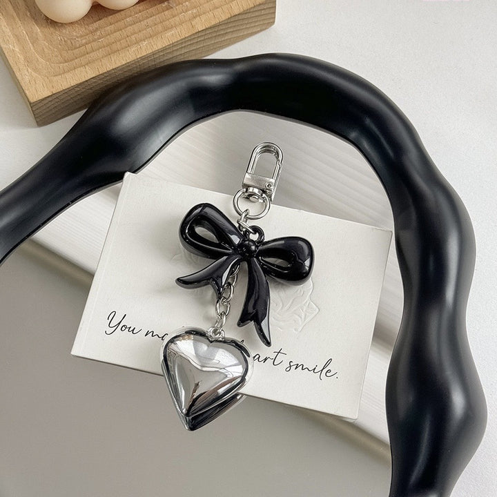 Heart-Shaped Charm Keychain Bowlift