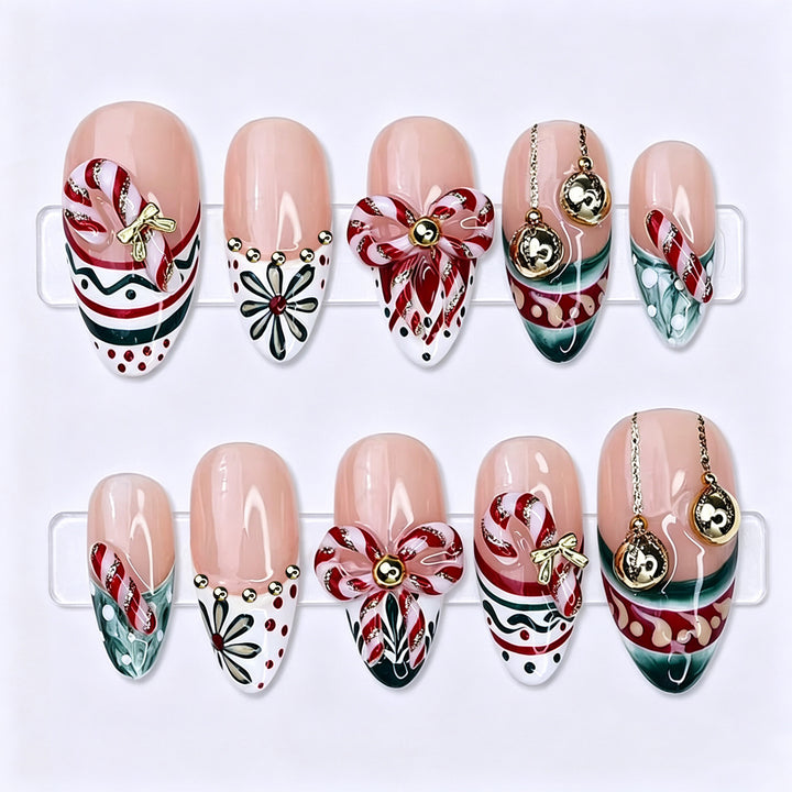 Festive Holiday-Themed Press-On Nail Art Set 1790738758