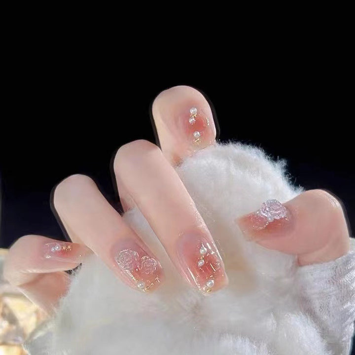 Glamorous Pearl-Embellished Press-On Nails
