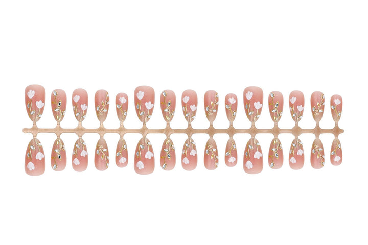 Elegant artificial nails with floral decorations Bowlift