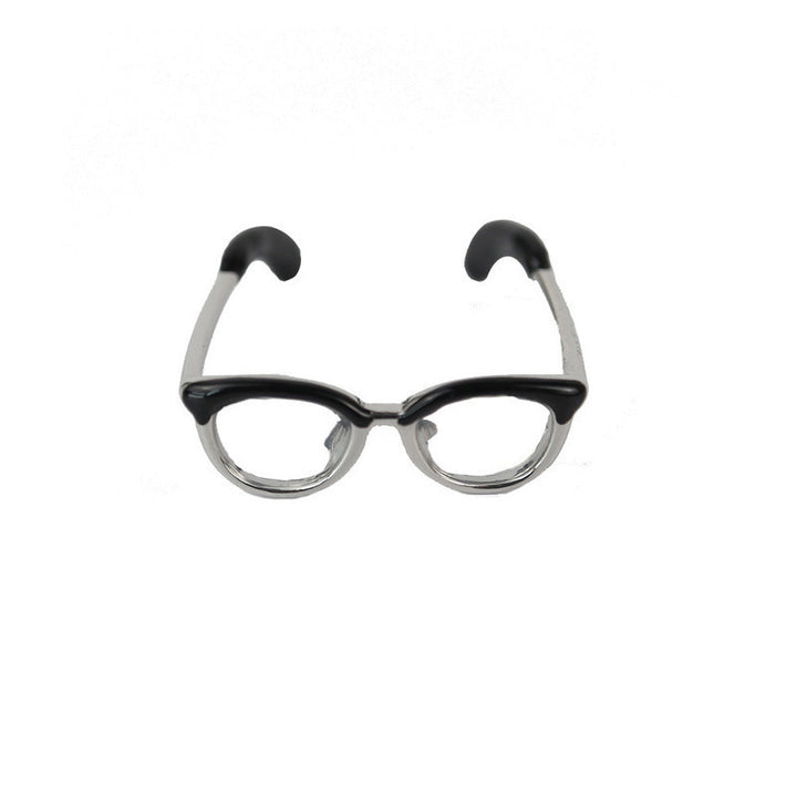 Retro-Inspired Cat-Eye Glasses Bowlift