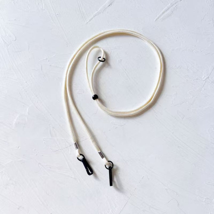 Adjustable Eyewear Retainer Bowlift