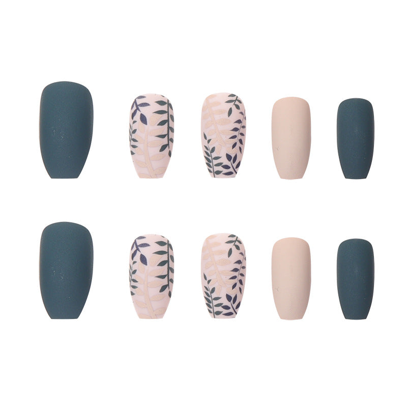 Decorative Leaf-Patterned Press-On Nail Set Bowlift
